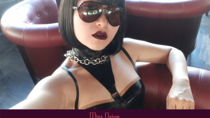 London-Mistresses-Miss-Opium